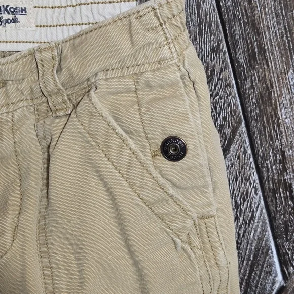 Oshkosh B'gosh Tan Cargo‎ Shorts 5T - Picture 6 of 6